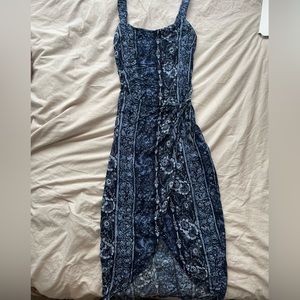 Beautiful Vintage Blue Floral Wrap Dress !!